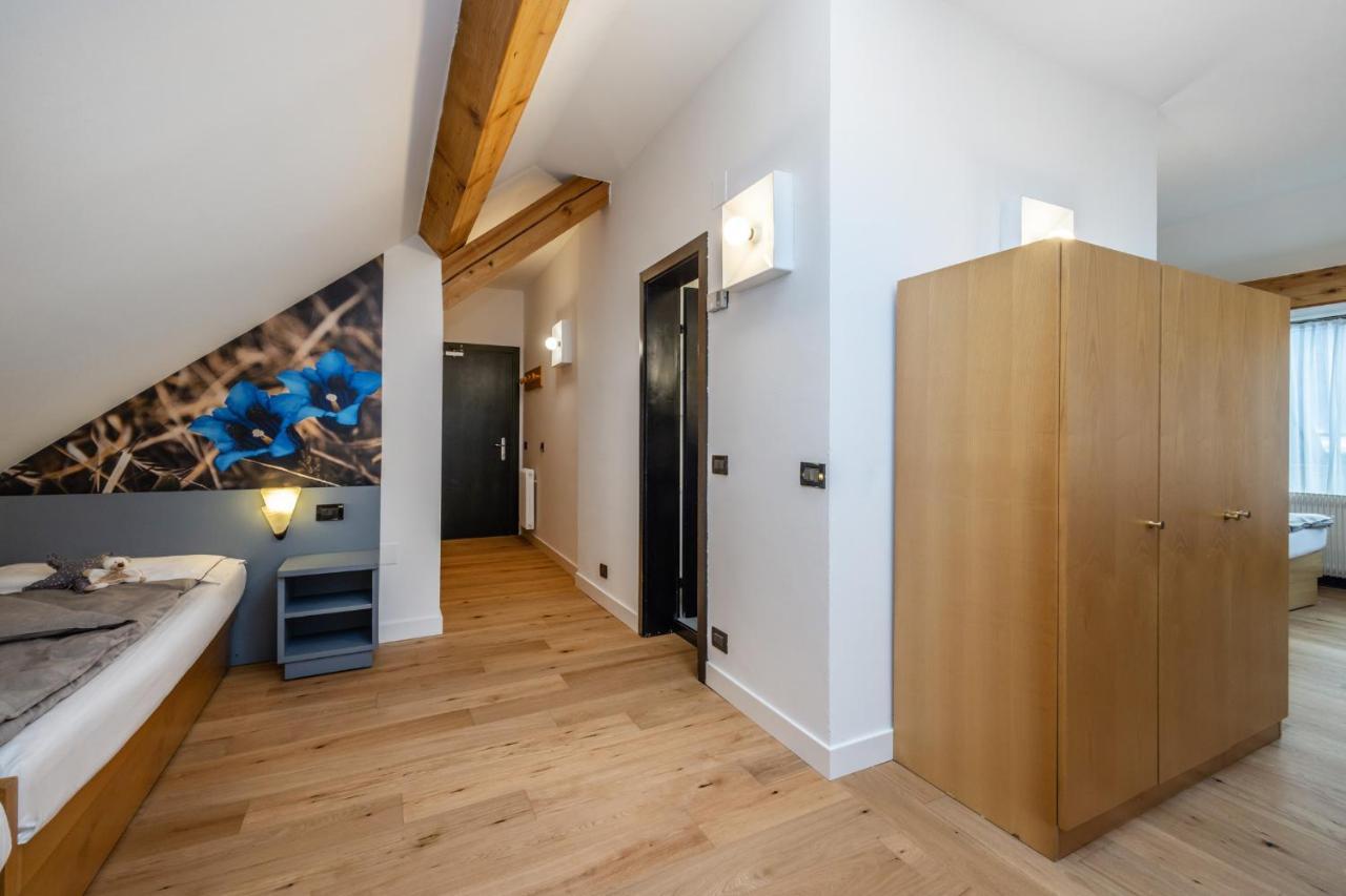 Pippo Hotel Terzolas Екстериор снимка