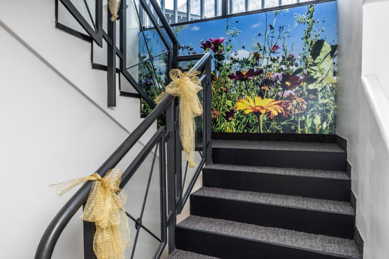 Pippo Hotel Terzolas Екстериор снимка