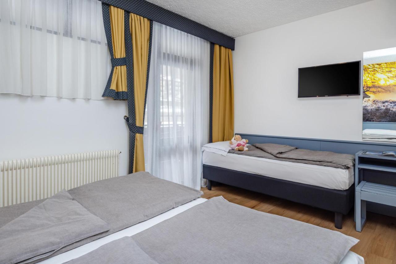 Pippo Hotel Terzolas Екстериор снимка