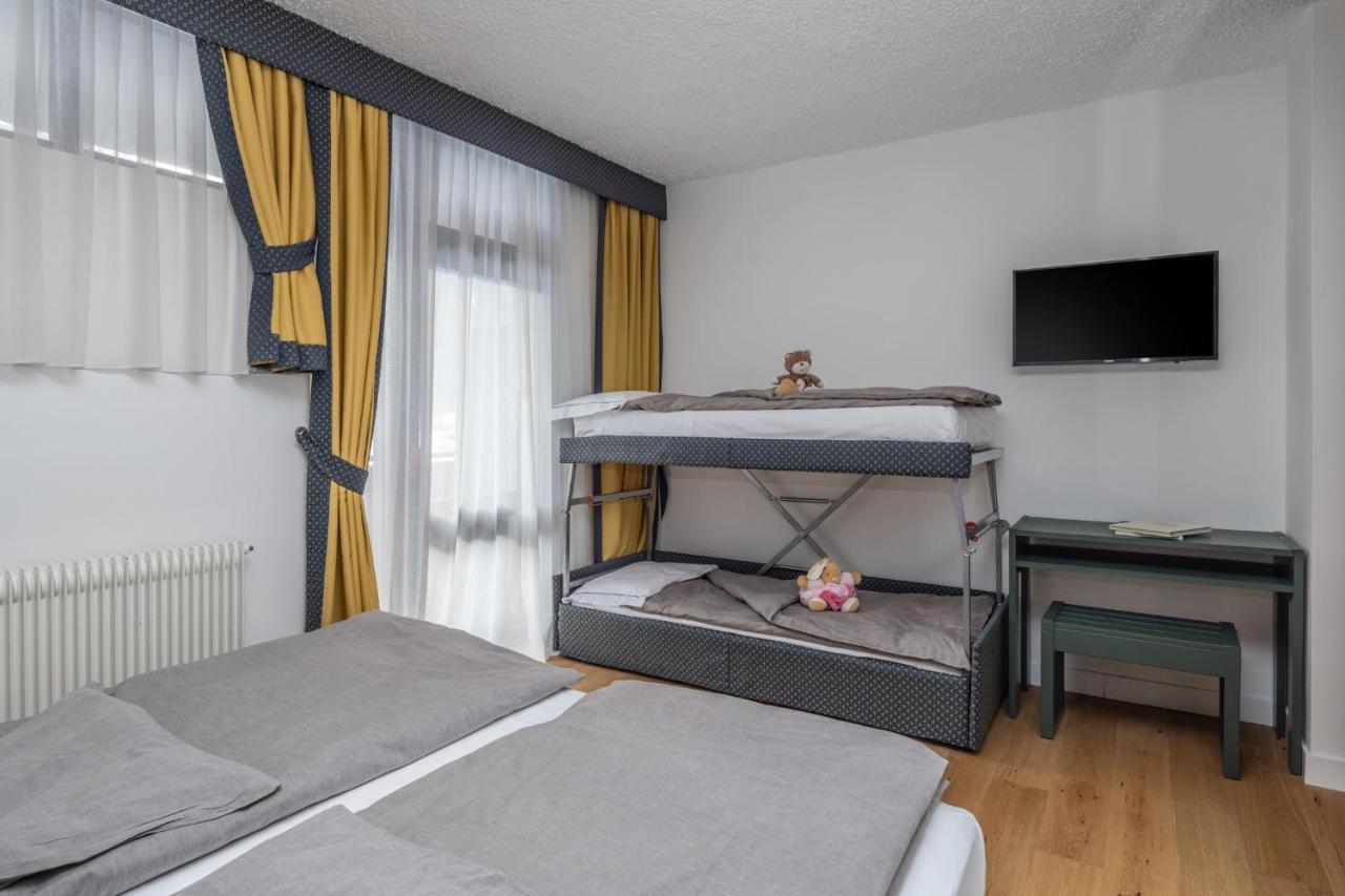 Pippo Hotel Terzolas Екстериор снимка
