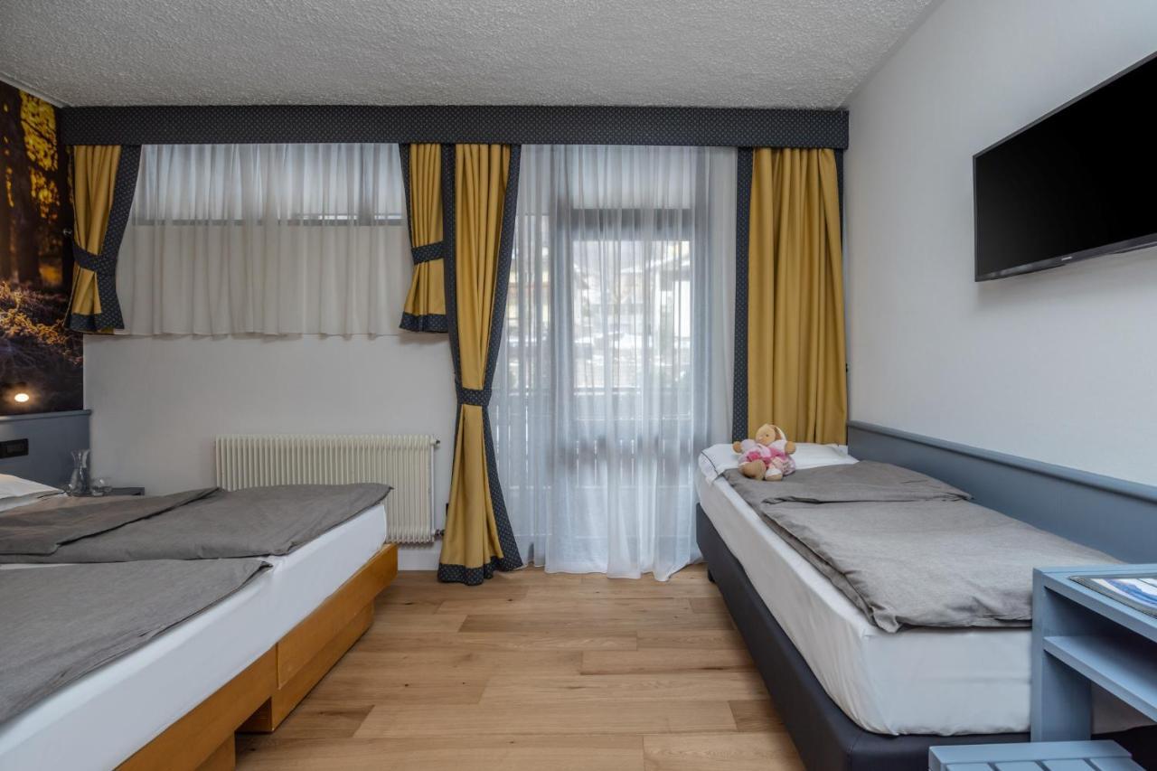 Pippo Hotel Terzolas Екстериор снимка